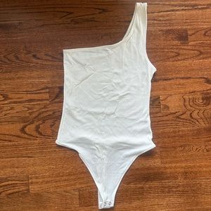 American Eagle One Shoulder Bodysuit | White Bodysuit